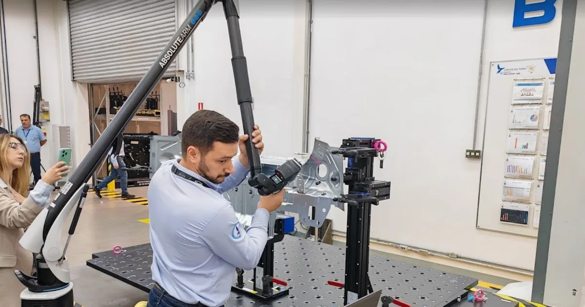 Gravataí y la fábrica que mezcla IA, robots y reubicación laboral