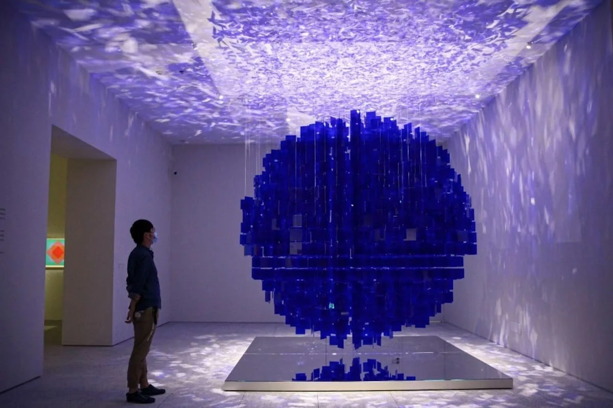 La Tate exhibe la retrospectiva de Julio Le Parc: qué incluye y qué falta