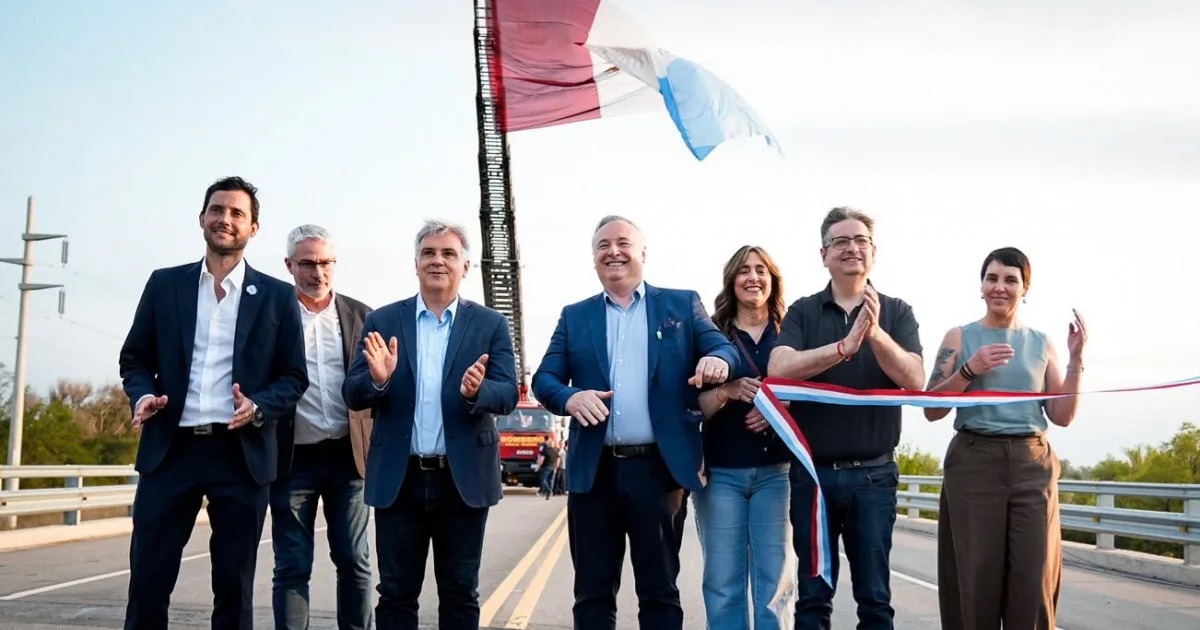 Llaryora inaugura tramo de circunvalación cordobesa y exige fondos de retenciones